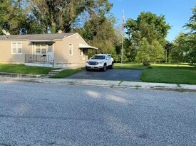 163 Bloomsbury Ave, Unit 165 in Havre De Grace, MD - Building Photo