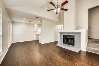 115 Peachtree Ct-Unit -A in Kennedale, TX - Building Photo - Building Photo
