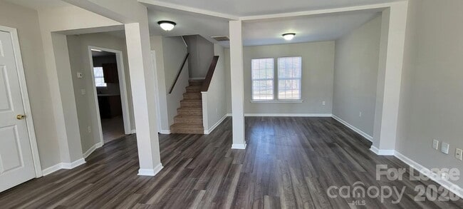 4539 Springview Rd in Charlotte, NC - Building Photo - Building Photo