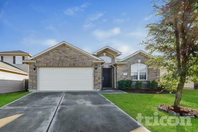 property at 825 Hawthorne Rd