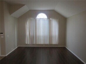 633 Blue Sky Dr in Arlington, TX - Building Photo - Building Photo