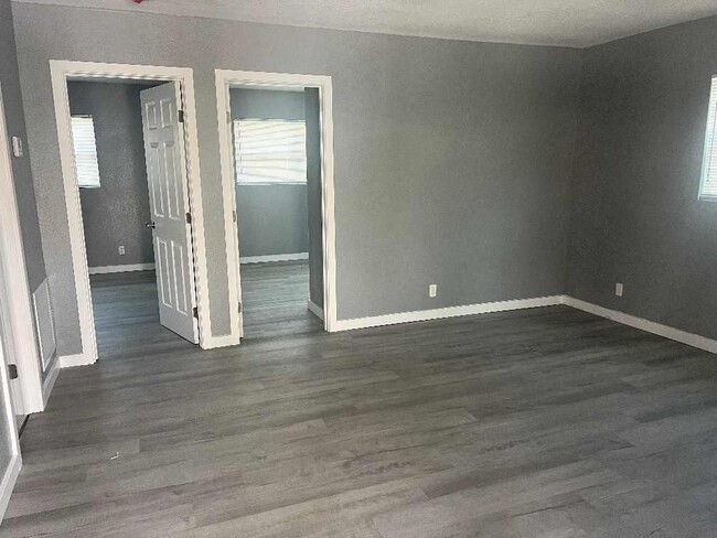 229 NW 12th Ct in Pompano Beach, FL - Building Photo - Building Photo