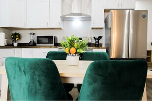 1110 Thurmond St in Winston-Salem, NC - Building Photo