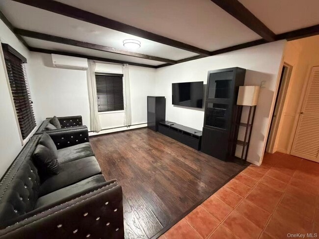 property at 17 Cove Ln