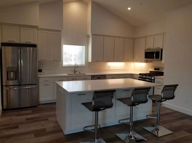 property at 3622 Coffey Ln