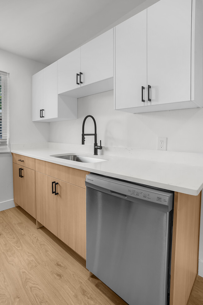 Sandbox Apartments in Salt Lake City, UT - Building Photo - Building Photo