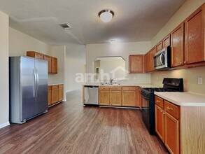 19314 Yaupon Creek Dr in Cypress, TX - Building Photo - Building Photo