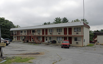 Meadowlark Apartments