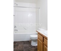 632 N Hydra Pl photo'