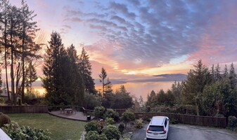639 West Lake Sammamish Pkwy NE in Bellevue, WA - Building Photo
