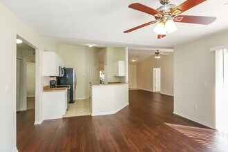 2819 93rd Ct E in Palmetto, FL - Building Photo - Building Photo