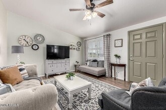 10362 W Oakmont Dr in Sun City, AZ - Foto de edificio - Building Photo