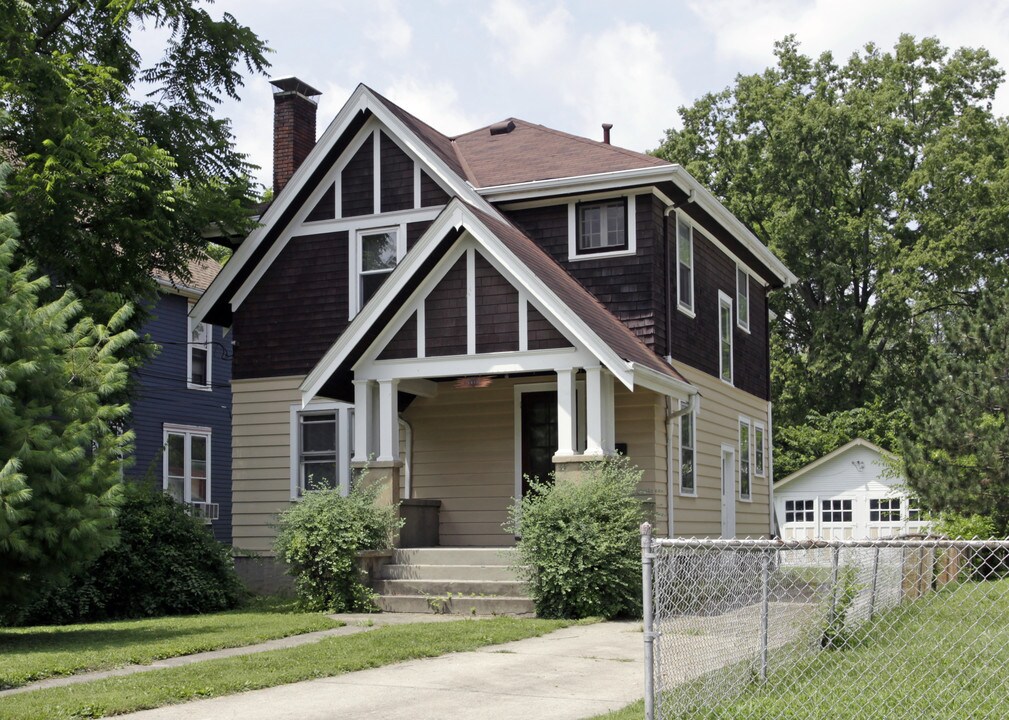 8449 Wiswell St in Cincinnati, OH - Building Photo