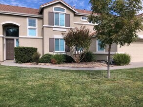 3791 Seagate Pl in Elk Grove, CA - Building Photo - Building Photo