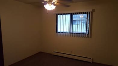 1317 Kilbourn Ave in West Bend, WI - Building Photo - Building Photo