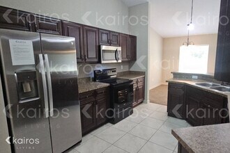 6 Malauka Radial Pass in Ocklawaha, FL - Building Photo - Building Photo
