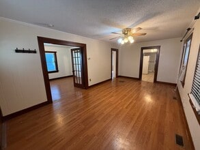 410 N Spruce St in Wichita, KS - Building Photo - Building Photo