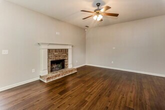 21 Carriage Hills Dr in Cartersville, GA - Building Photo - Building Photo