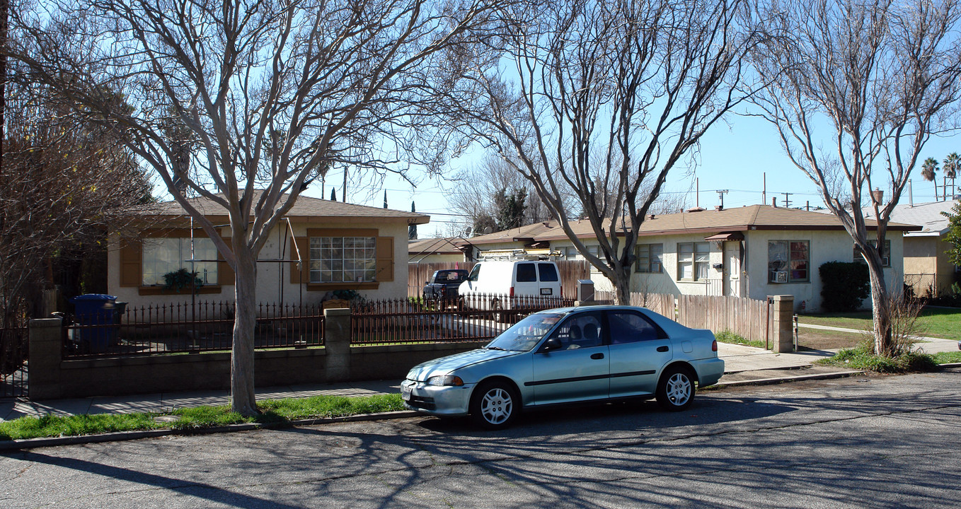 627-639 W 17th St in San Bernardino, CA - Building Photo