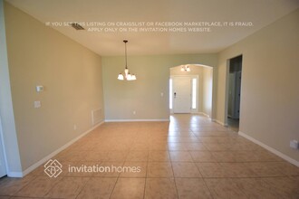 574 Vista Ridge Dr in Ruskin, FL - Building Photo - Building Photo