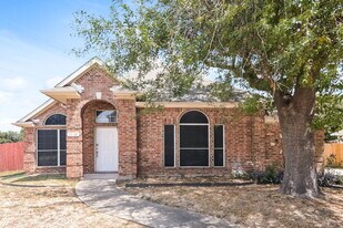 1110 Pin Oak Ln in Allen, TX - Building Photo