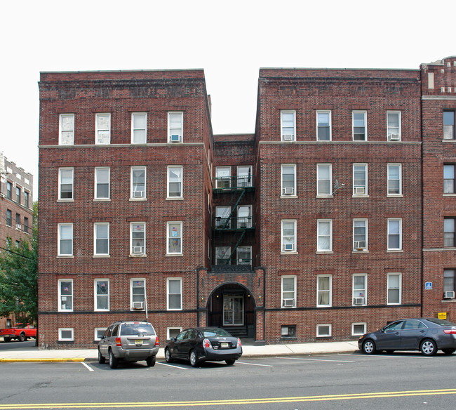 The Lincoln in North Bergen, NJ - Foto de edificio - Building Photo