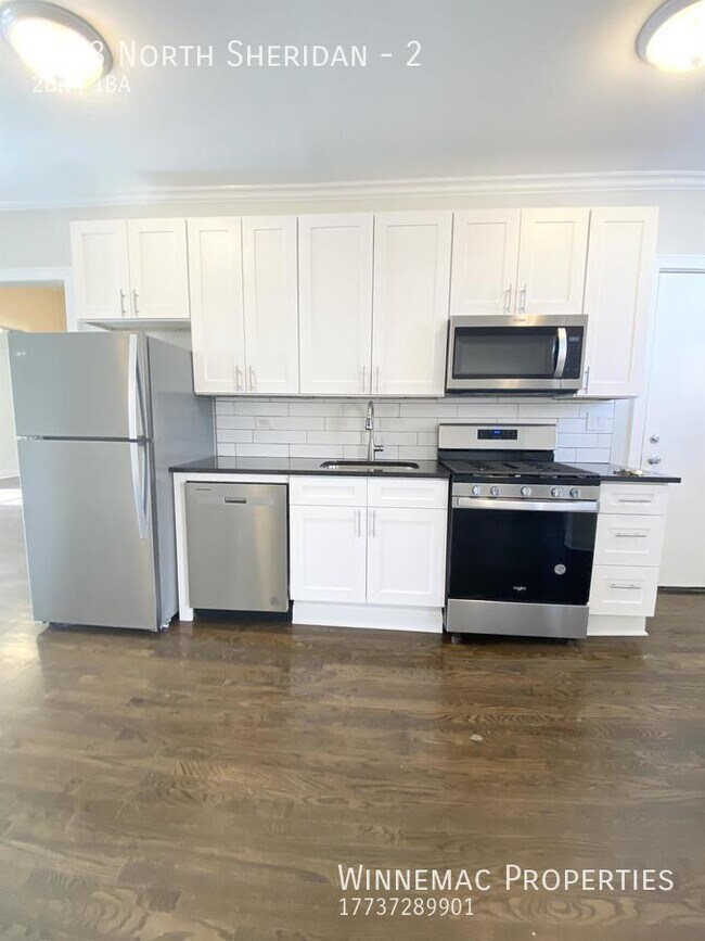7223 N Sheridan Rd in Chicago, IL - Building Photo - Building Photo