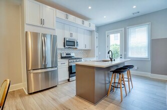 874 Durant Pl NE in Atlanta, GA - Building Photo - Building Photo