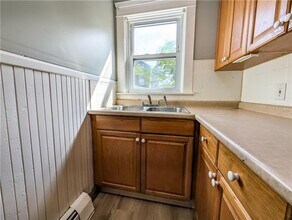 52 Veazie St in Providence, RI - Building Photo - Building Photo