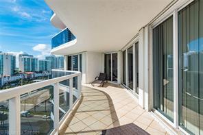 16829 Collins Ave in Sunny Isles Beach, FL - Building Photo - Building Photo