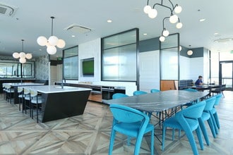 The Rodney in Portland, OR - Foto de edificio - Interior Photo