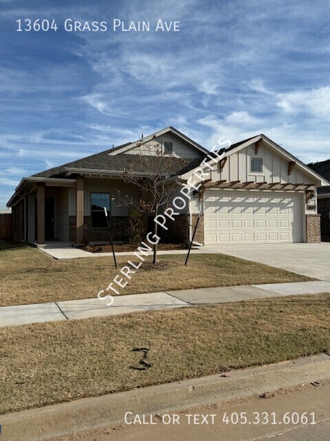 13604 Grass Pln Ave in Yukon, OK - Building Photo