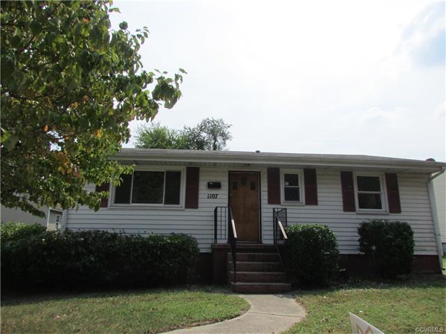 1107 W Augusta Ave in Petersburg, VA - Building Photo