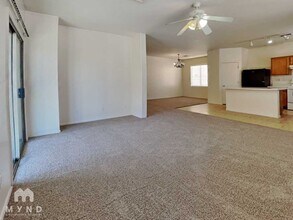 8028 W Forest Grove Ave in Phoenix, AZ - Building Photo - Building Photo