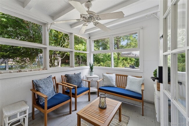 36 Lamb Ave in Quogue, NY - Building Photo - Building Photo