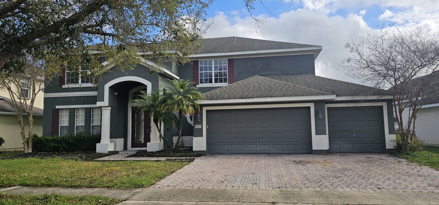 2837 Sweetspire Cir in Kissimmee, FL - Building Photo