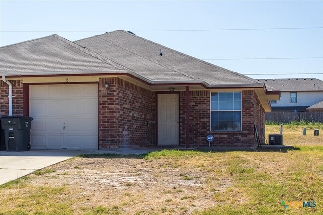 2804 Alma Dr in Killeen, TX - Foto de edificio - Building Photo