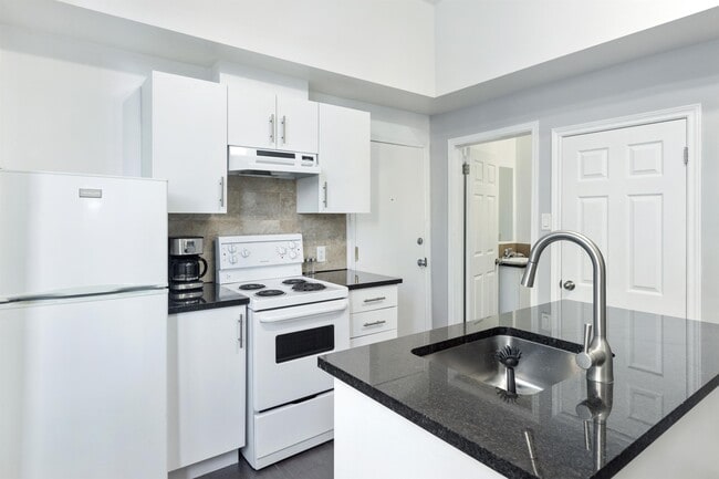 property at 467 Slater St.