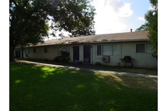 260 Harding Ave in Sacramento, CA - Building Photo - Building Photo