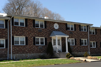 Rolling Acres in Hatboro, PA - Building Photo - Building Photo