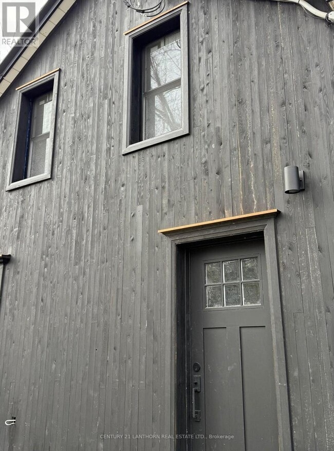 44 W Mary St in Prince Edward, ON - Building Photo - Building Photo