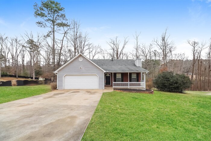 415 Cold Springs Ln in Mcdonough, GA - Foto de edificio