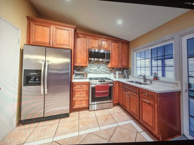 6487 Cornell Cir in Moorpark, CA - Building Photo - Building Photo