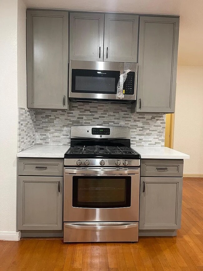 220 S Valley Center Ave in San Dimas, CA - Building Photo - Building Photo