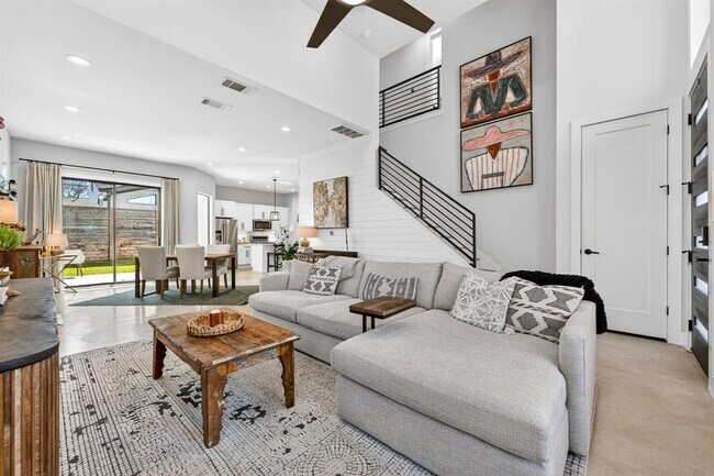 5313 Woodrow Ave in Austin, TX - Building Photo - Building Photo