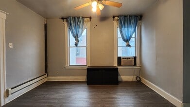 75A Clifton Pl in Jersey City, NJ - Building Photo - Building Photo