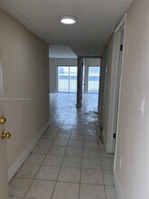 1950 W 54th St in Hialeah, FL - Building Photo - Building Photo