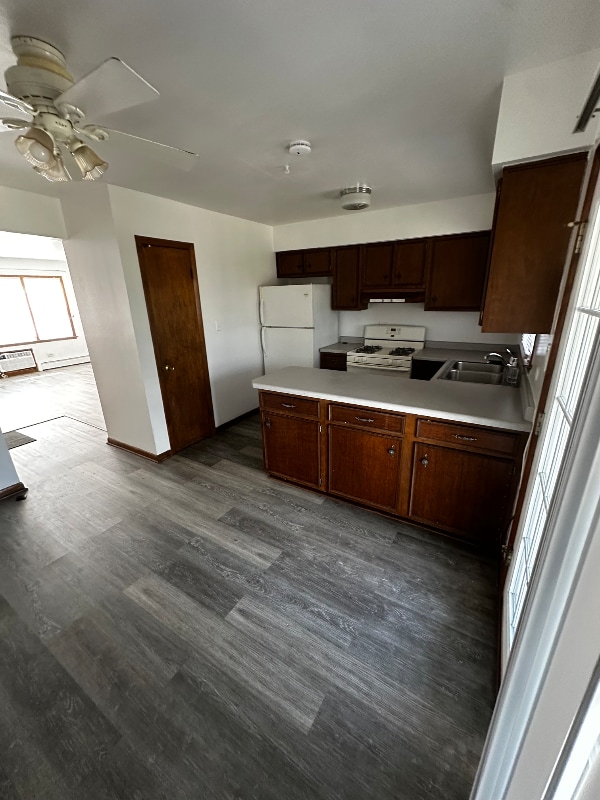 4433 Prairie Ave