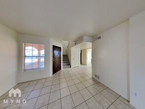 5312 W Wood Owl Dr in Tucson, AZ - Building Photo - Building Photo