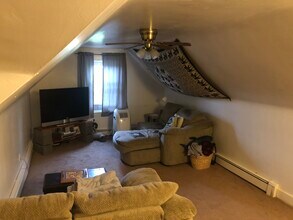 4319 Tesla St, Unit 2 in Pittsburgh, PA - Building Photo - Building Photo